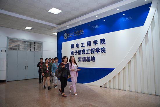 武汉职业类本科院校,武汉职业技术学院是3+2院校吗