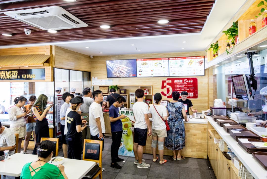 纯外卖店越来越难做了,纯外卖店的真实现状和盈利模式