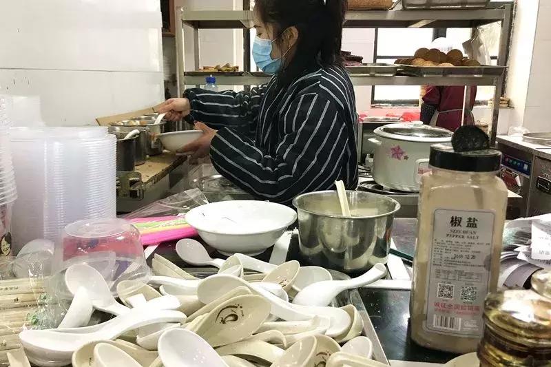 全国早餐大比拼,早餐vs快餐