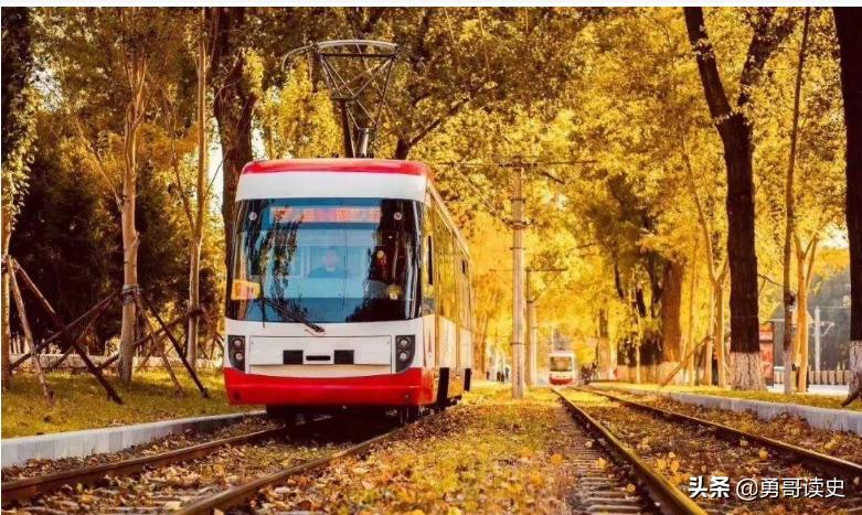 长春轨道交通风景,长春有轨电车多漂亮