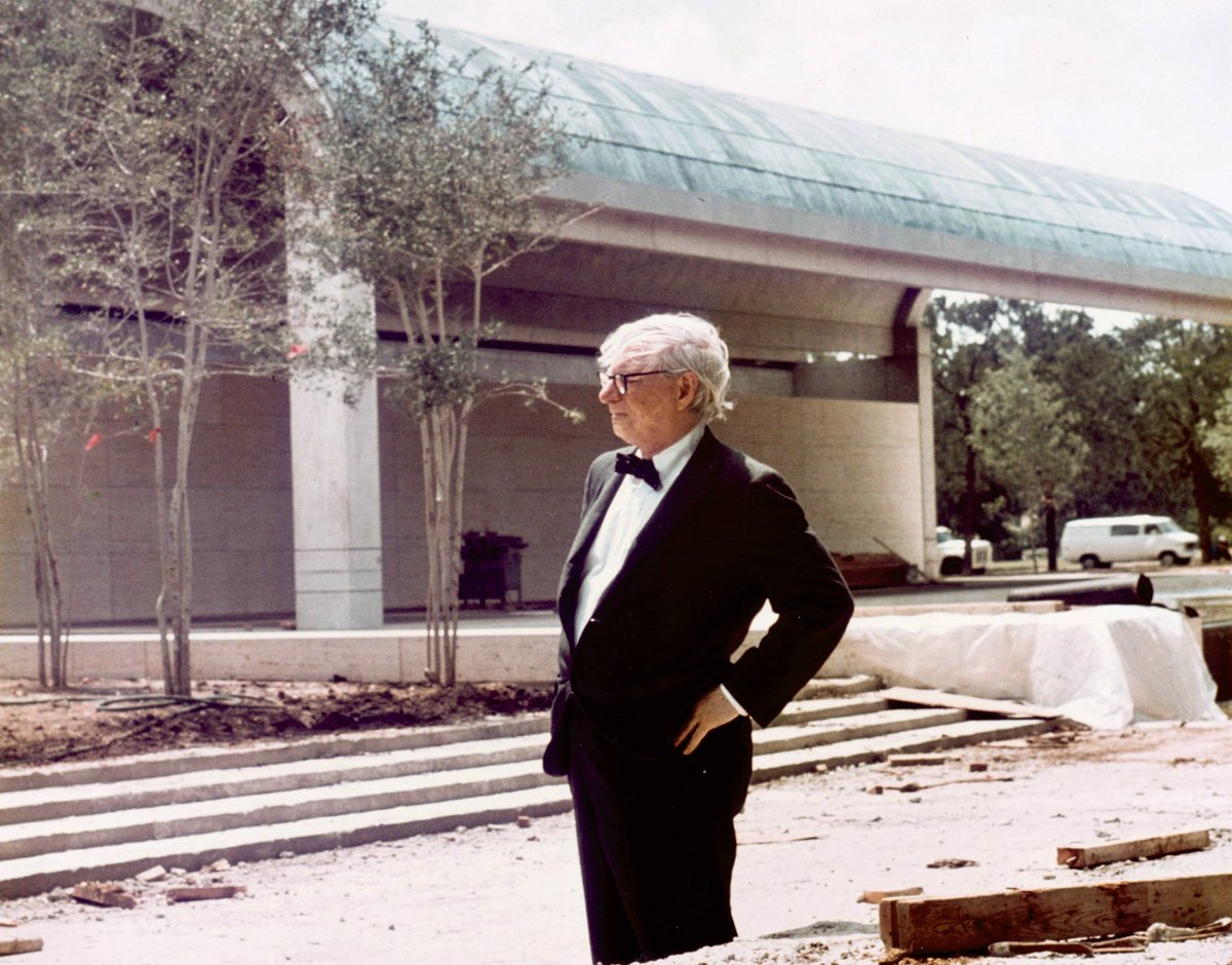 金贝尔美术馆怎么样,美国现代建筑师路易康的作品