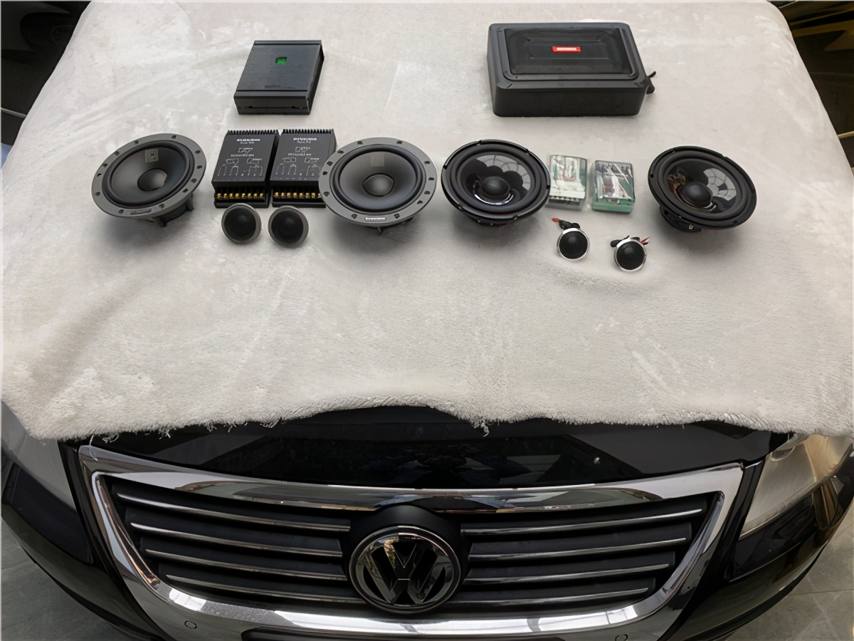 大众r32怎么样,大众CC丹拿232音响升级方案