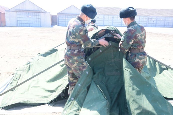 兵哥哥的野外生存技巧,兵哥哥荒野求生训练