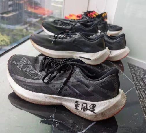 新年焕新，盘点值得入手的国产性价比跑步装备