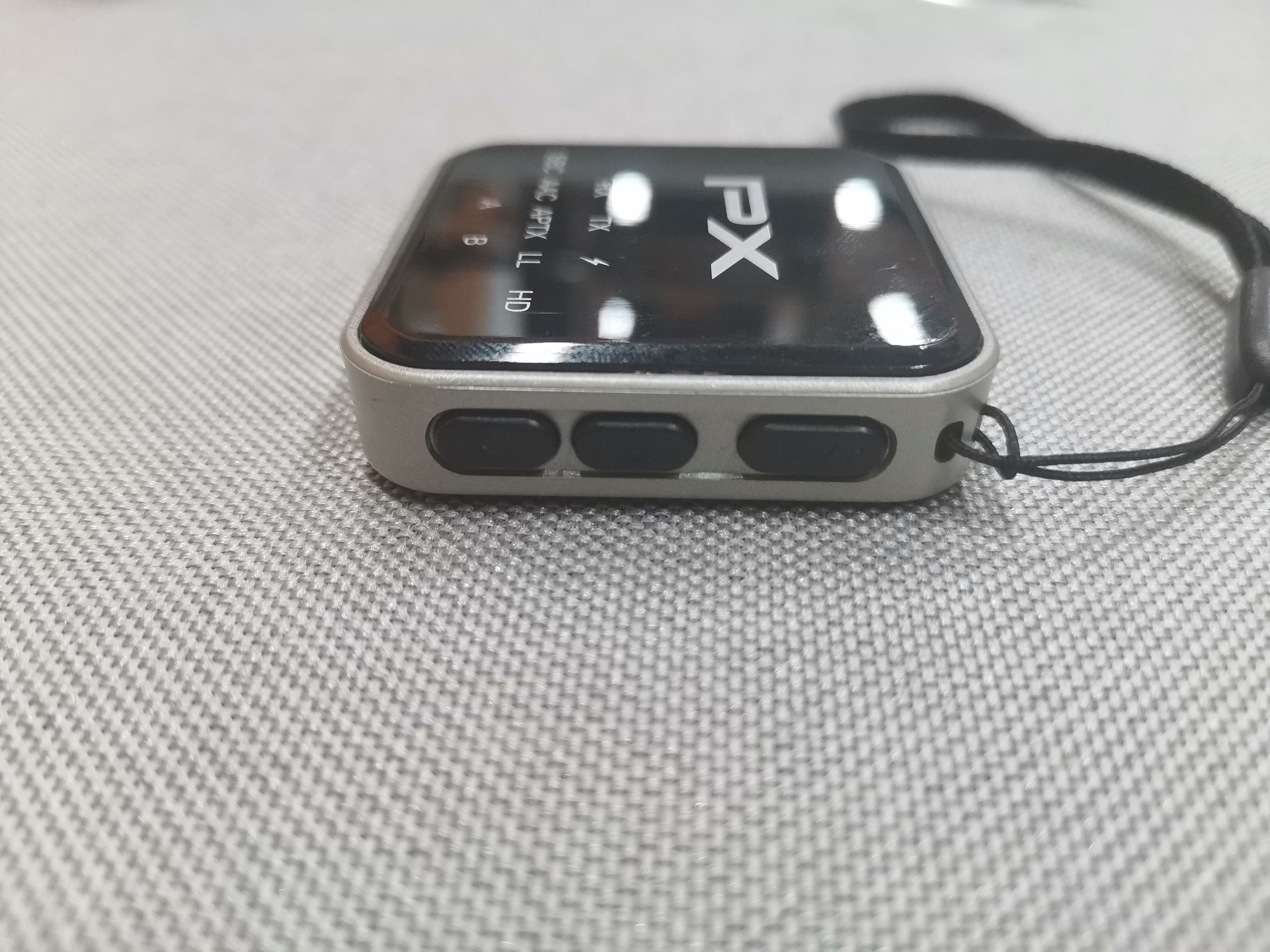 老款车没有蓝牙音响怎么处理,汽车蓝牙音响如何调效果最好