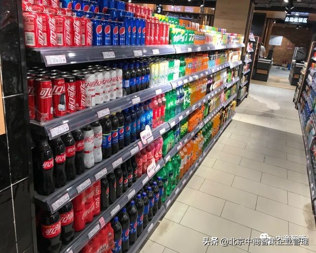 超市经营中吸引顾客的六大绝招,超市吸引客流的25个技巧