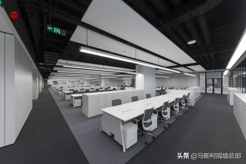 办公室防火玻璃隔断图片,办公室断桥铝防火大玻璃隔断