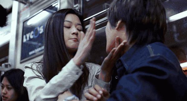 男生为什么喜欢成熟懂事的女生,男人喜欢懂事还是作的女生