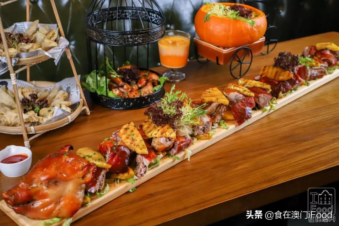 澳门探店｜新马路有一家人气斜坡西餐厅！菠萝BB猪必吃