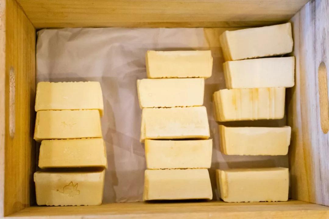 一对夫妻的零浪费生活,自制牙膏洗发水