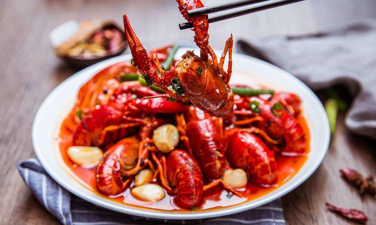 小龙虾批发零售如何保证存活率,行业走向微利怎么办