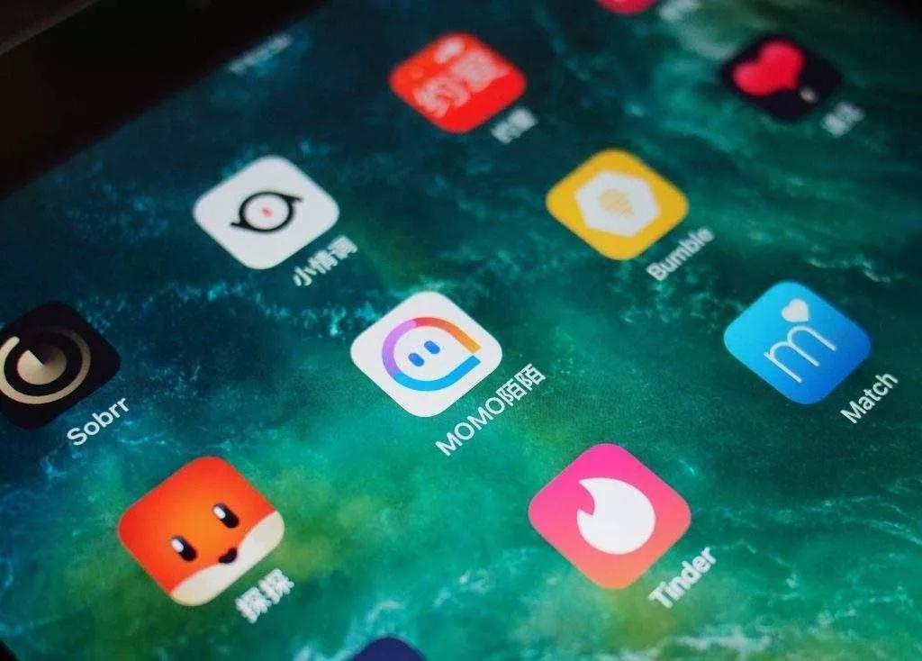 公安提醒别乱加好友,警方提醒你的微信可能被别人操控