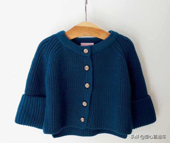 童装秋冬季新款刺绣针织衫,童装韩系风秋装针织