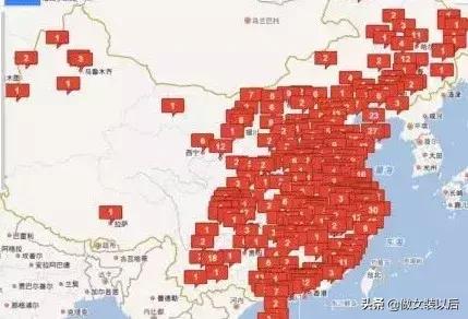 流水的衣服铁打的牛仔裤,流水的潮牌铁打的耐克