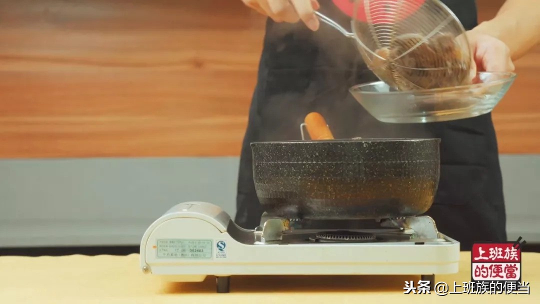 面条最好吃的做法,大口吃肉大口喝汤,比面馆里的过瘾多了!