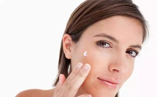 熬夜后皮肤特别差怎么快速恢复,熬夜皮肤气色差如何恢复光彩照人