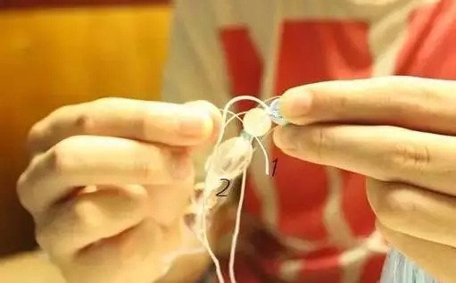 橄榄核雕手串如何打流苏视频,菩提手串有流苏和跑轮该怎么盘呀