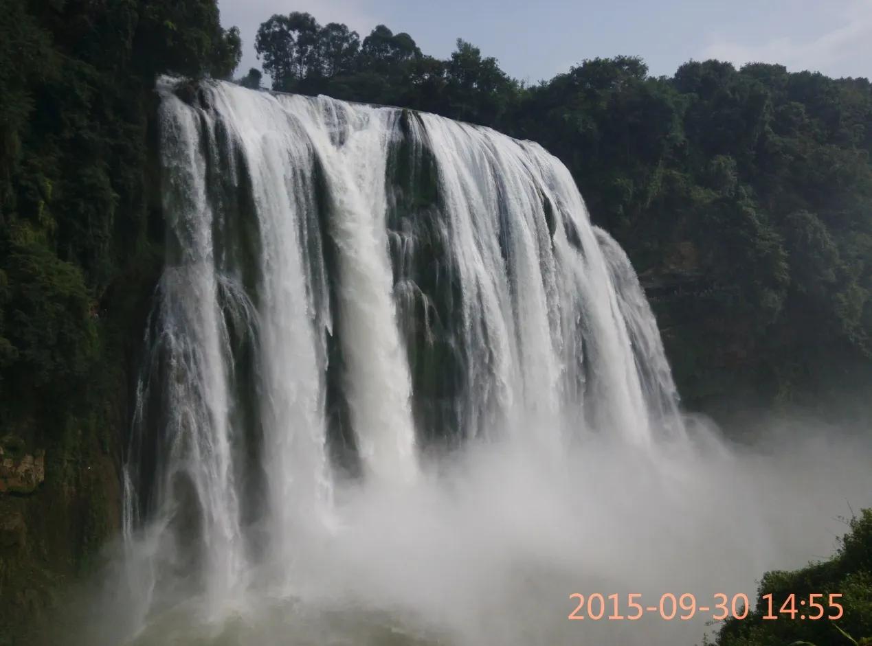 黄果树荔波小七孔苗寨镇远两日游,千户苗寨梵净山黄果树三日游