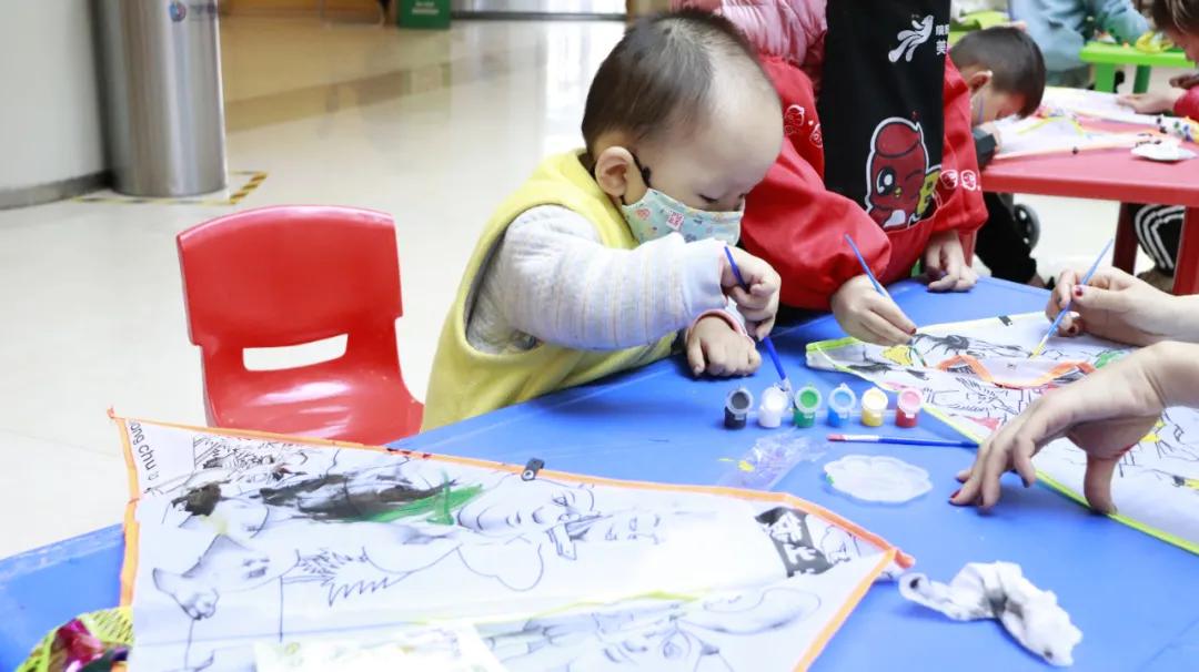 风筝节启幕|放飞梦想，中国加油!当代购物中心风筝节进行中