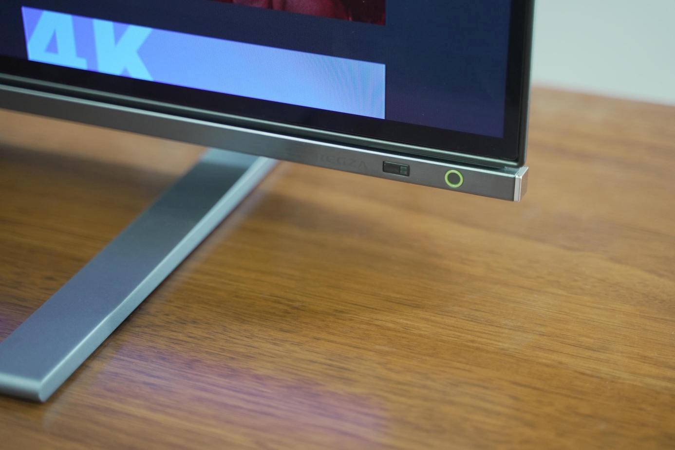 BR火箭炮,音质独一家——146岁东芝带来轻奢品质OLED电视X8900KF