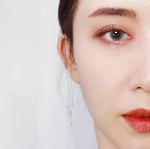 亮色眼影颜色搭配和画法美炸天,眼影画法新手亮色系列