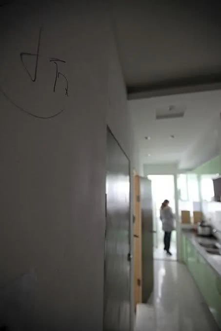 房子不租了房东让把房子恢复原样,房子租了几年了房东还想恢复原样