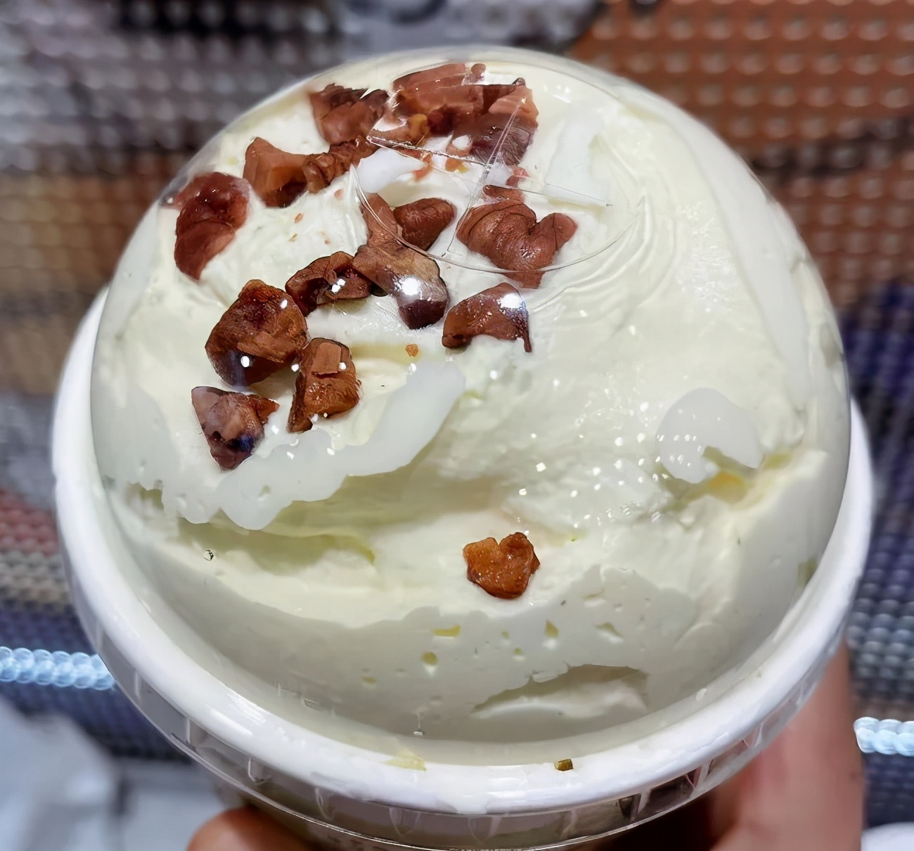 茶颜悦色测评：好喝？难喝？被骂？被夸？都有道理