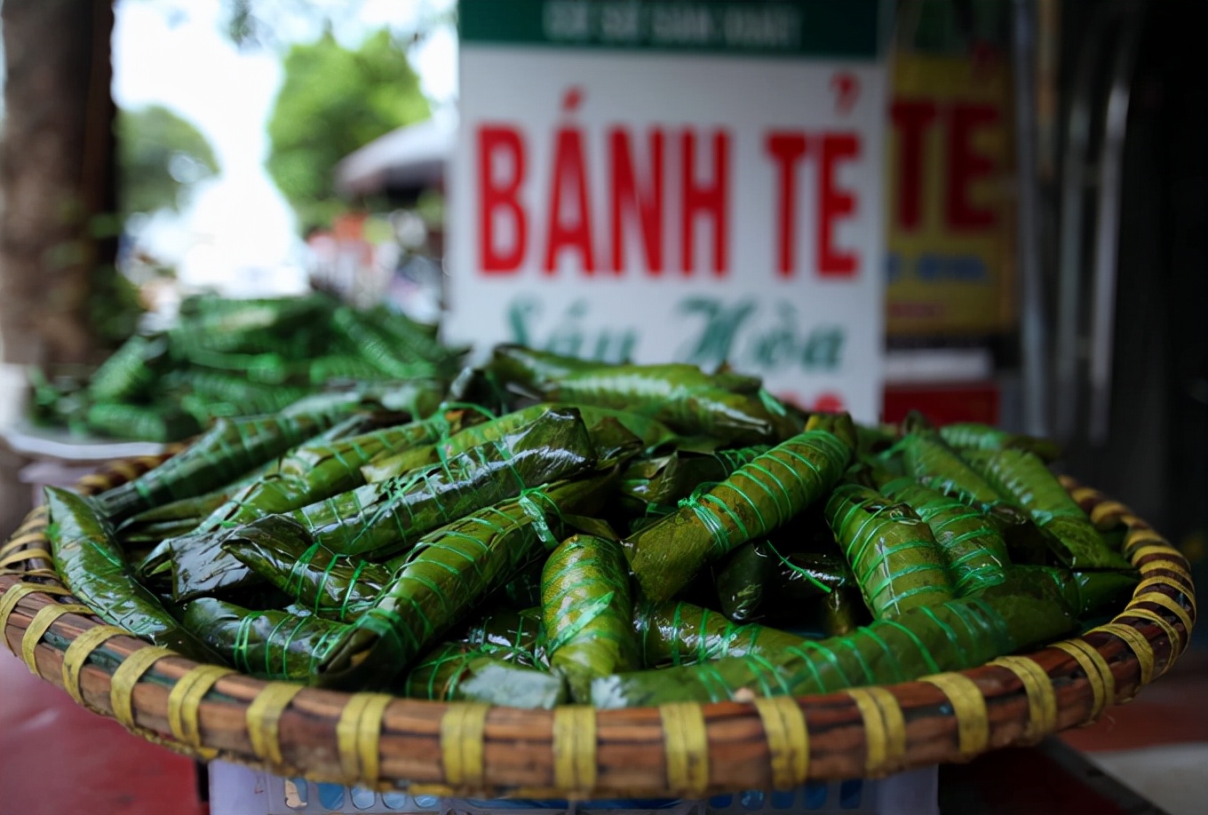 越南特色好吃的美食大全攻略 (40种好吃的越南美食)
