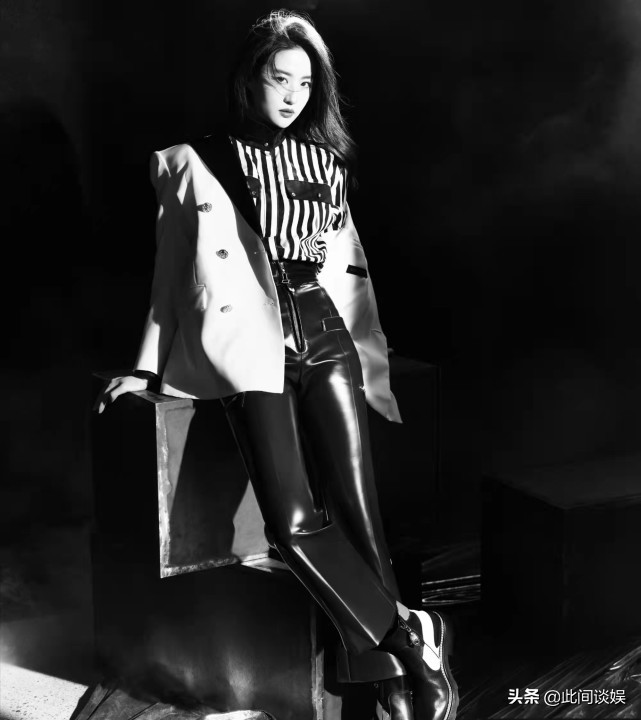 刘亦菲迪丽热巴lv秋冬女装秀,lv内场杨超越热巴