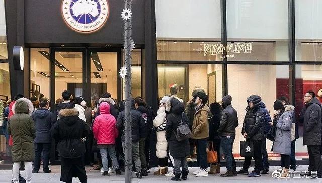 加拿大鹅羽绒服官方正品鸭绒,加拿大鹅羽绒服虚假宣传事件