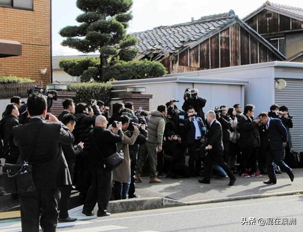 疫情期间日本黑帮做了什么,新冠巴西黑帮戴口罩