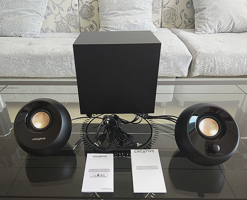 创新2.1音箱,顶级的2.0桌面音箱