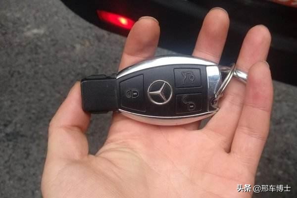 配把车钥匙要5万后续,配一把国产车钥匙多少钱