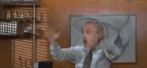 穿高领衣服脖子难受综合征,穿低领也会难受是不是衣领综合征