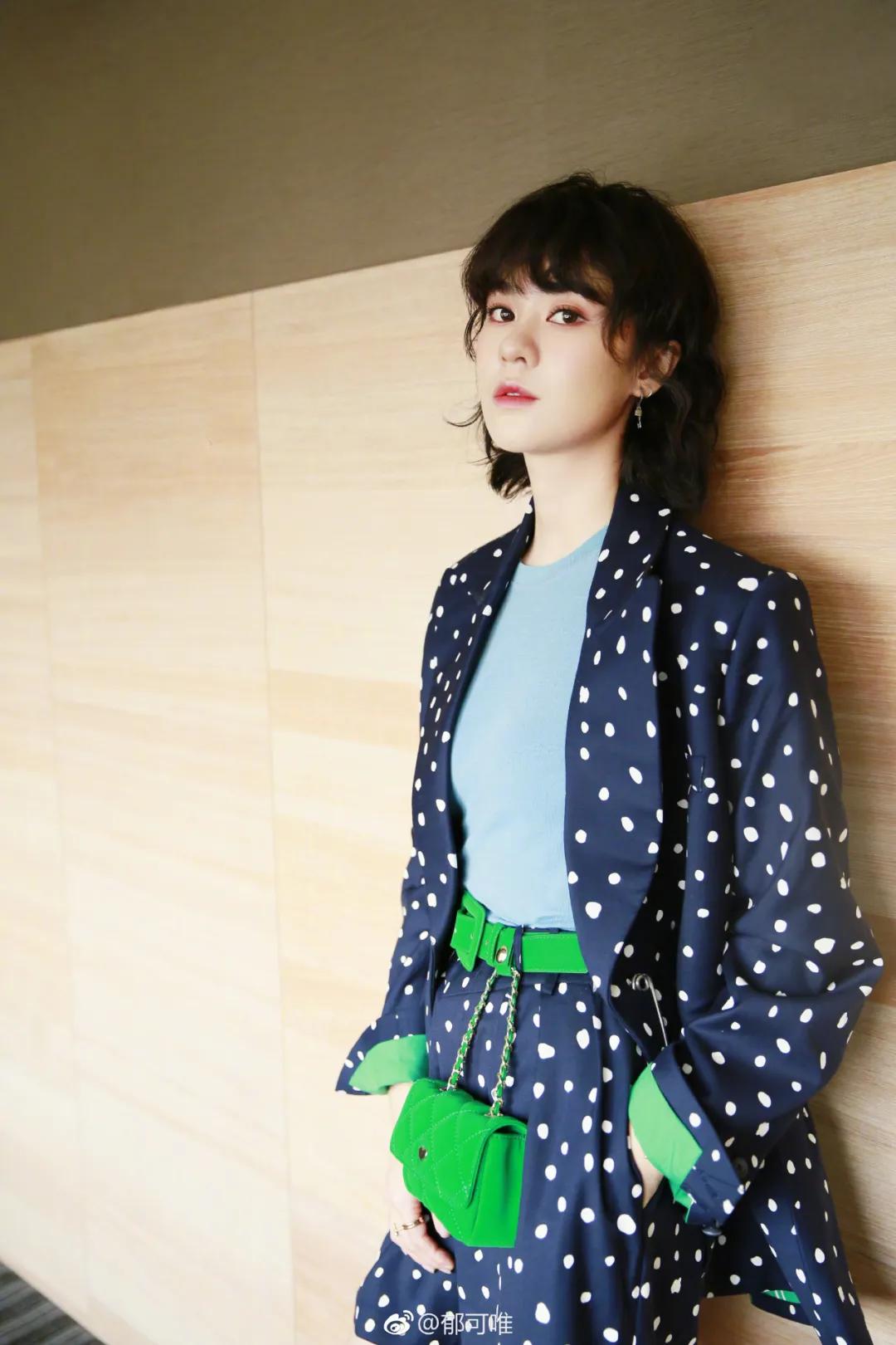 乘风破浪的姐姐组合第三次淘汰,乘风破浪的姐姐没上台之前的视频