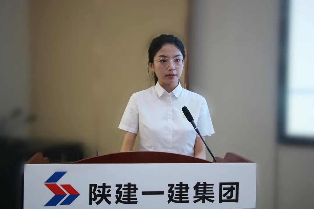 一建集团白家口片区举行2021年新员工转正定级工作总结汇报演讲