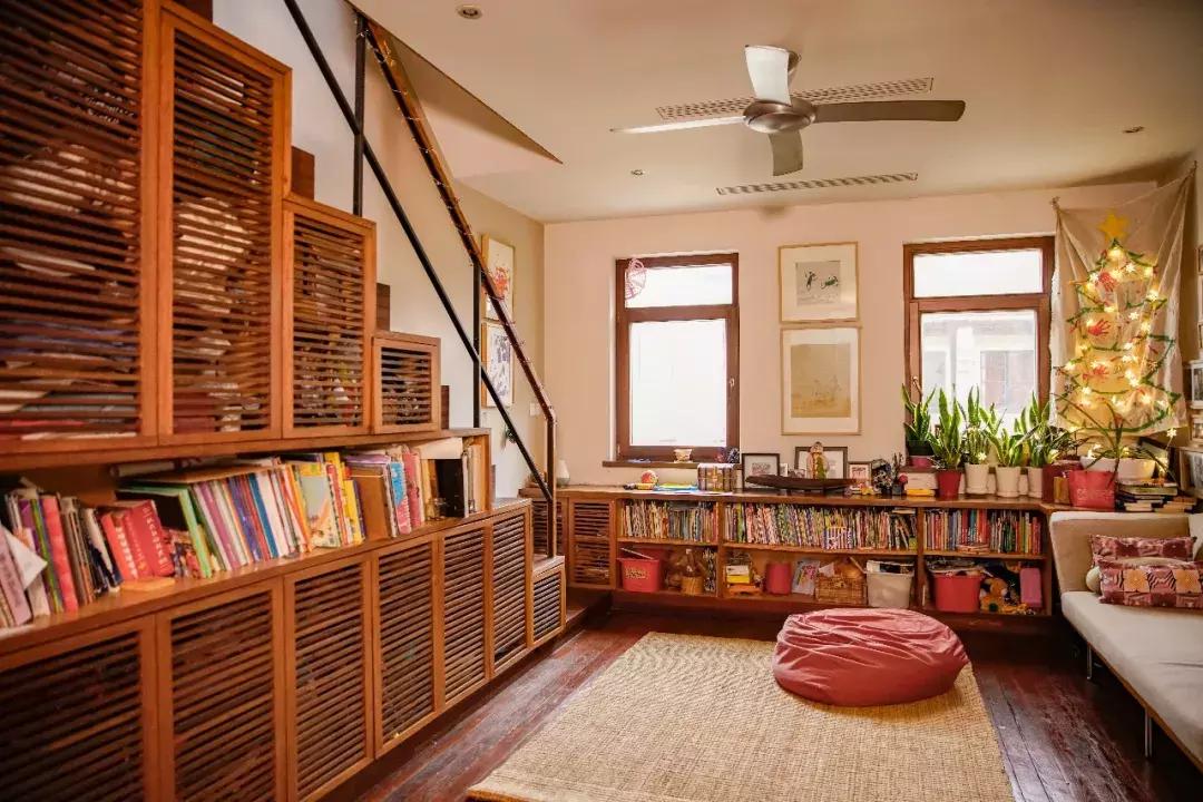 上海一家五口，11年不用开空调、不烧热水，每月电费只花几十块