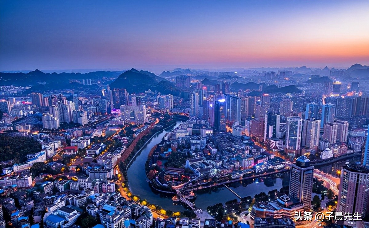 贵阳市有哪些特色大型商场,贵阳市购物中心有哪些