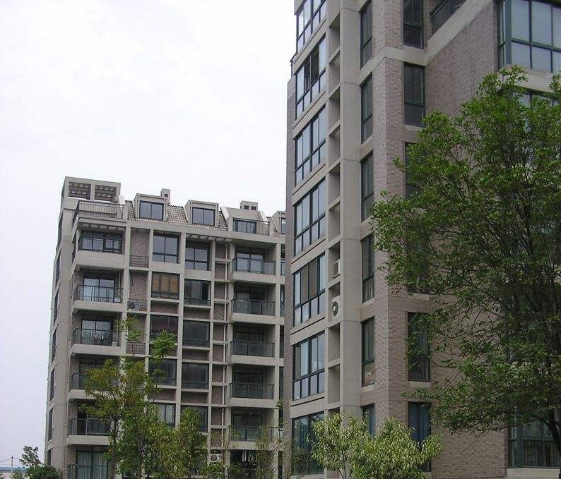 西边的房子值得买吗,为什么房子西户最便宜