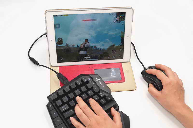 鐩栦笘灏忛浮鎺屾満鐜╁湴骞崇嚎,灏忛浮鏈烘閿洏璇勬祴