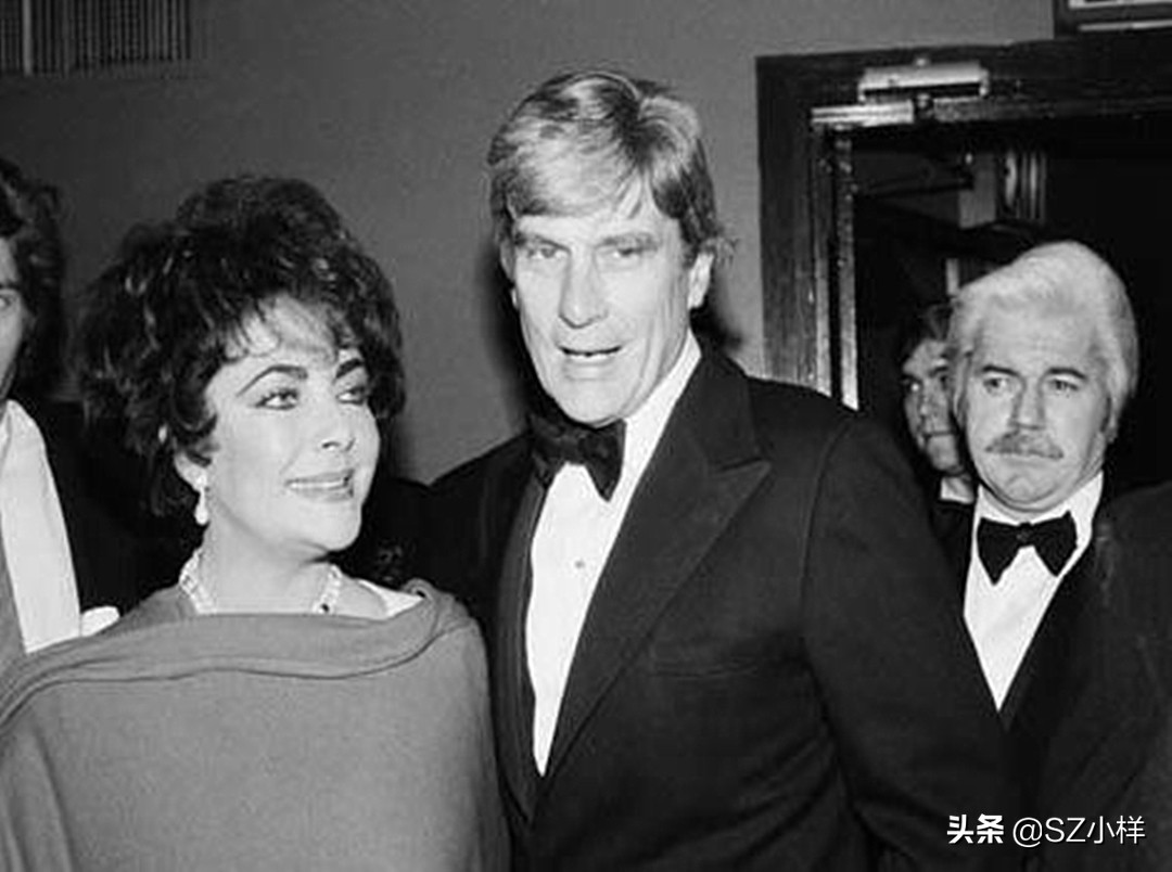 伊丽莎白泰勒传奇人生,伊丽莎白泰勒戴钻石