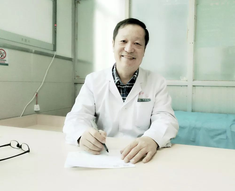 2020西安市最美医生颁奖,先进工作者光荣榜