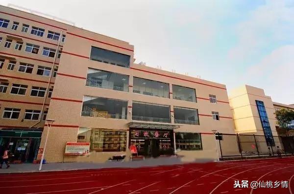 湖北前十名高考状元是谁,湖北高考历届状元学校排名