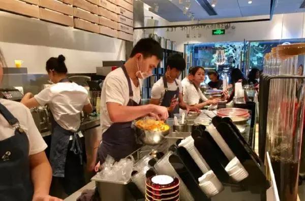 喜茶苍蝇事件门店,喜茶苍蝇