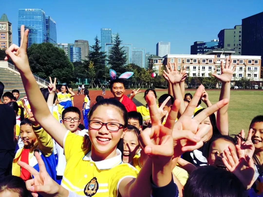 美视国际学校2020年重点率,美视国际学校收费