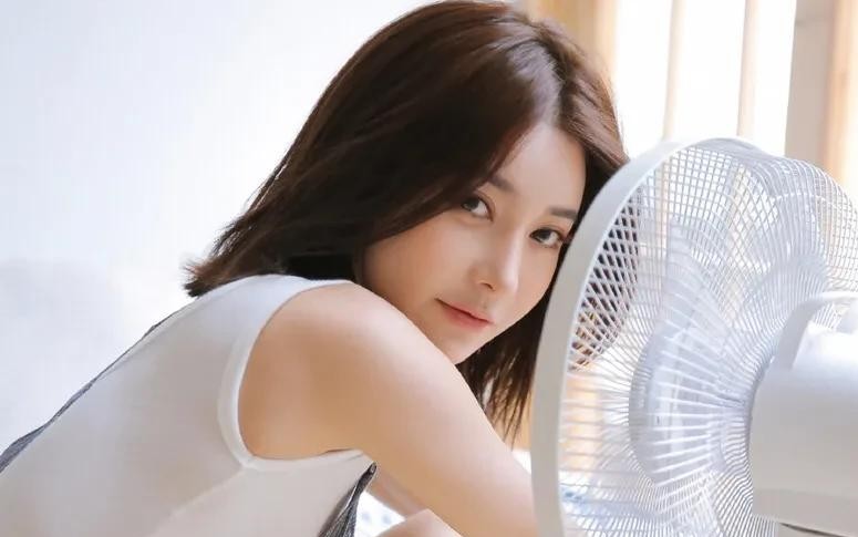 跟喜欢的女生表白被拒绝怎么办,喜欢的女生表白被拒绝了怎么办