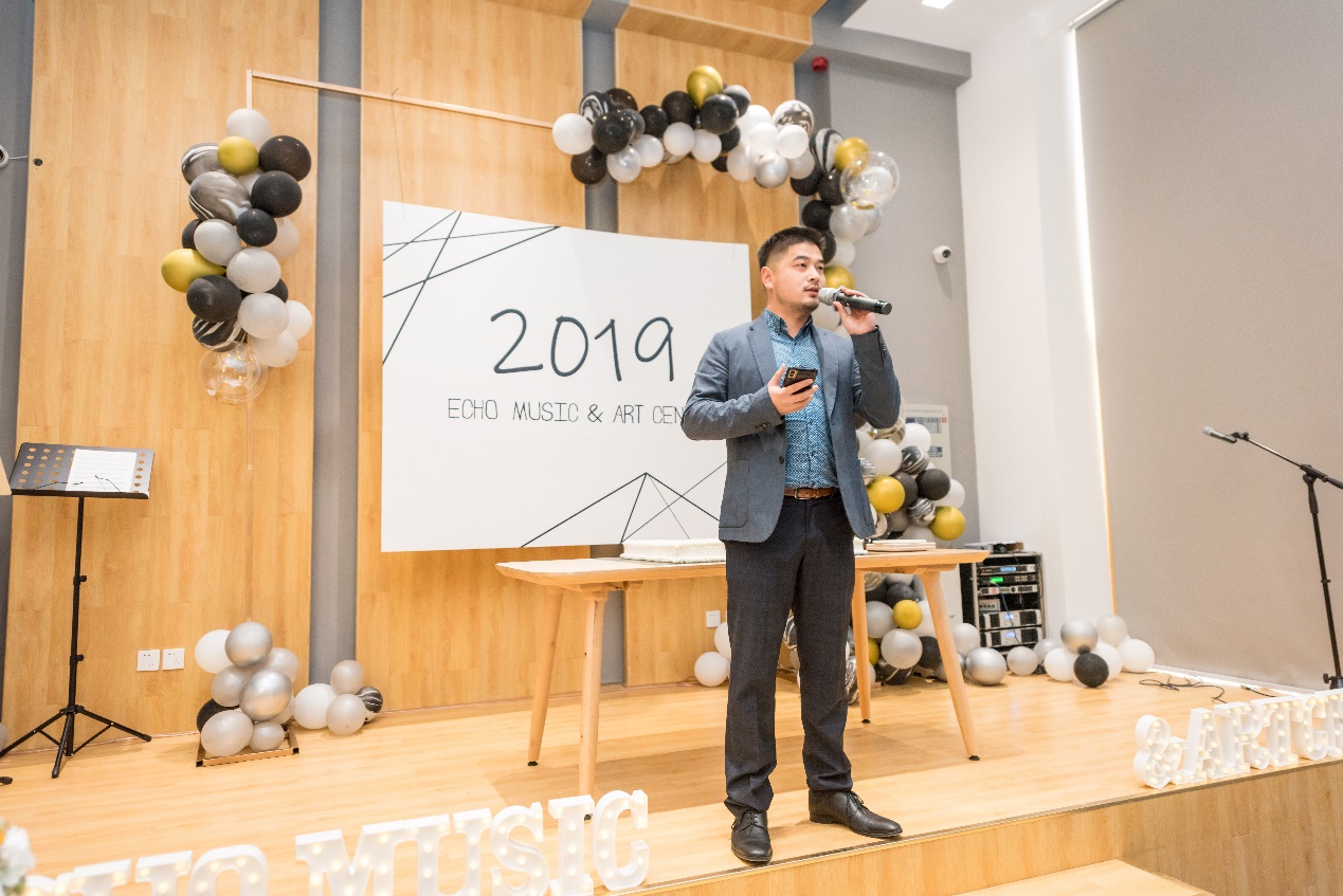 世界顶级的萨克斯合奏,国际萨克斯演出视频