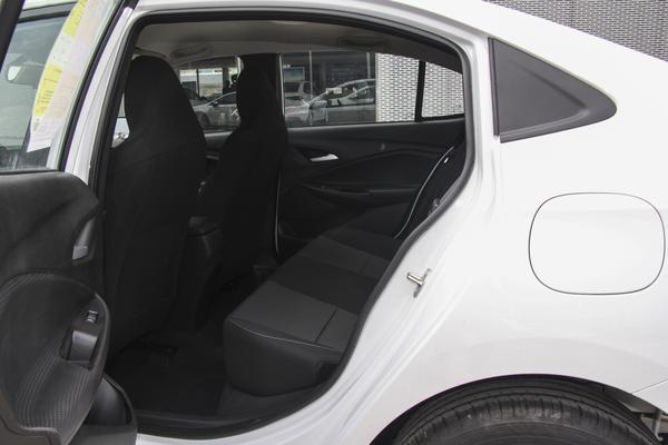 雪佛兰科沃兹三缸值得买吗,三缸雪佛兰科沃兹可以买吗