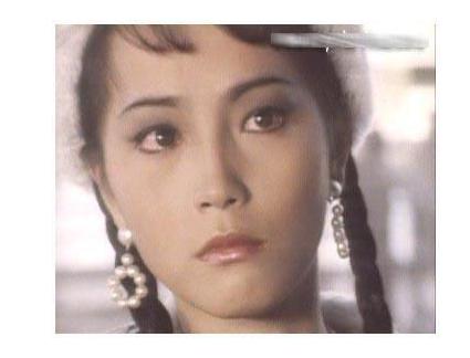 香港影星摇篮有两个,亚视艺员培训班也有很多大腕,黎明领衔