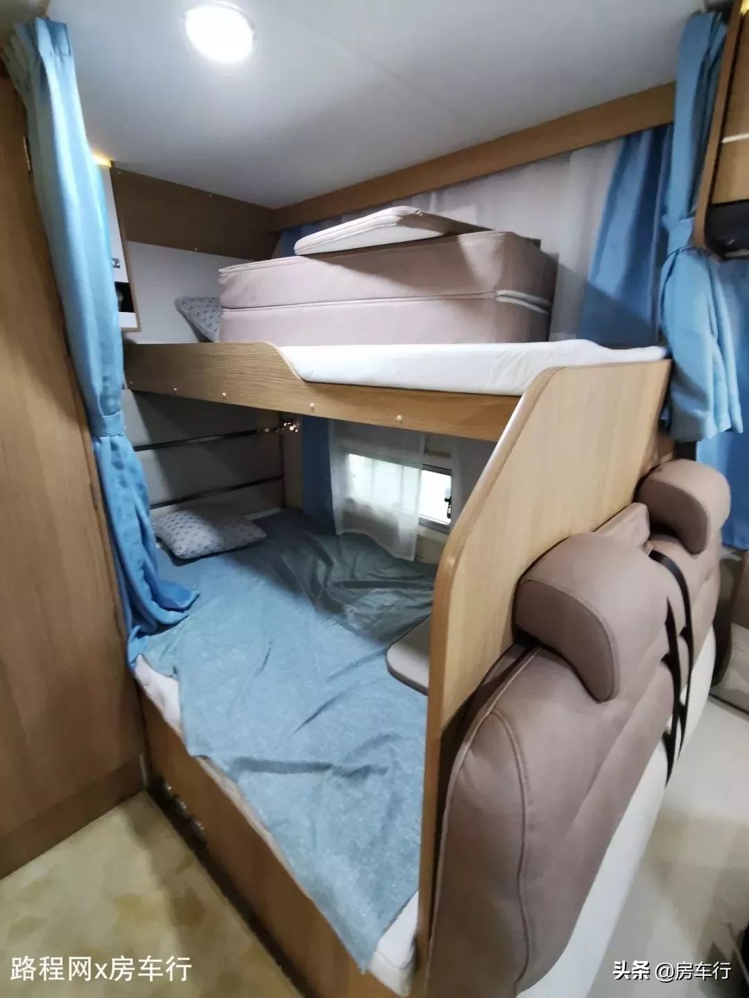 凯伦宾威房车视频,奔驰凯伦宾威24h双拓展旅居房车